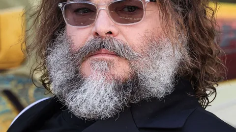 佛罗伦萨1-3国际米兰，哲科破门佩里西奇立功意甲第5轮战报